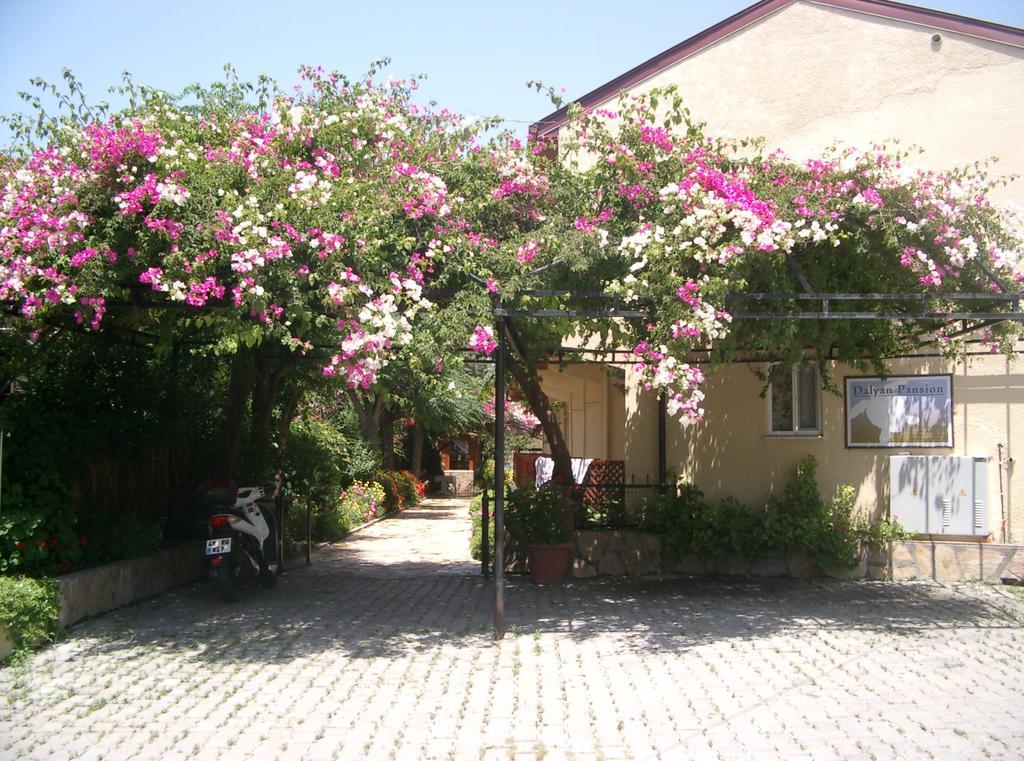 Dalyan Pension Екстер'єр фото