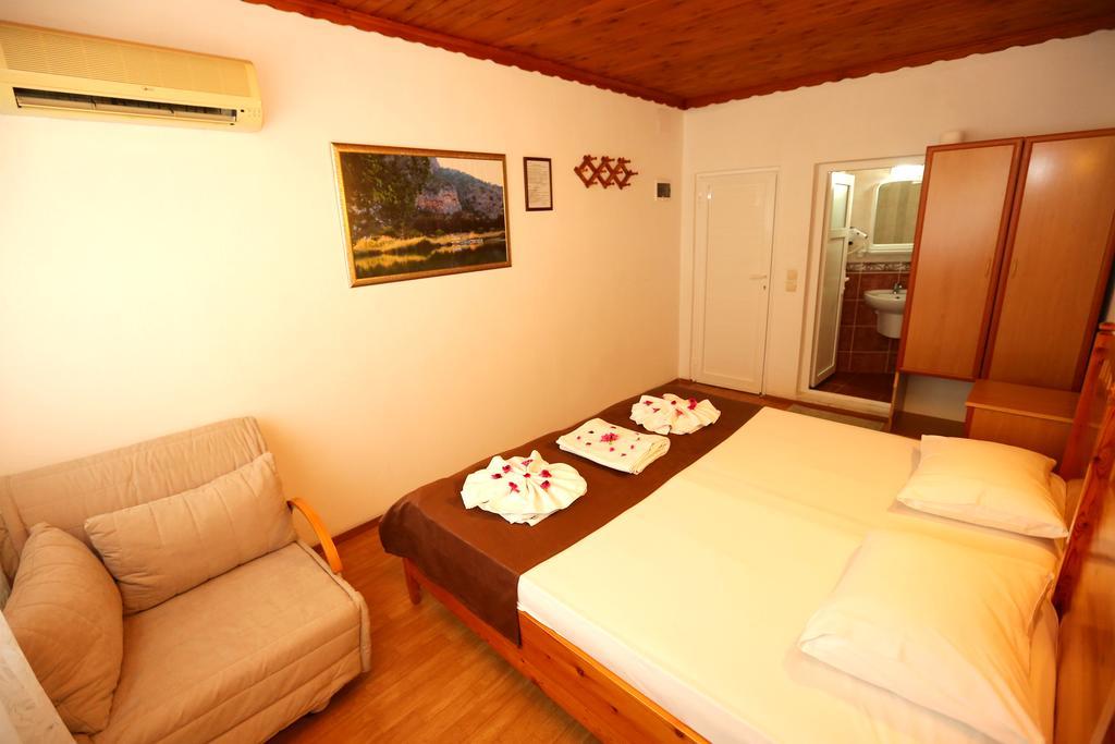 Dalyan Pension Екстер'єр фото