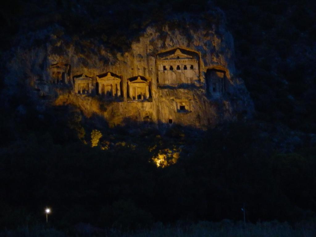 Dalyan Pension Екстер'єр фото